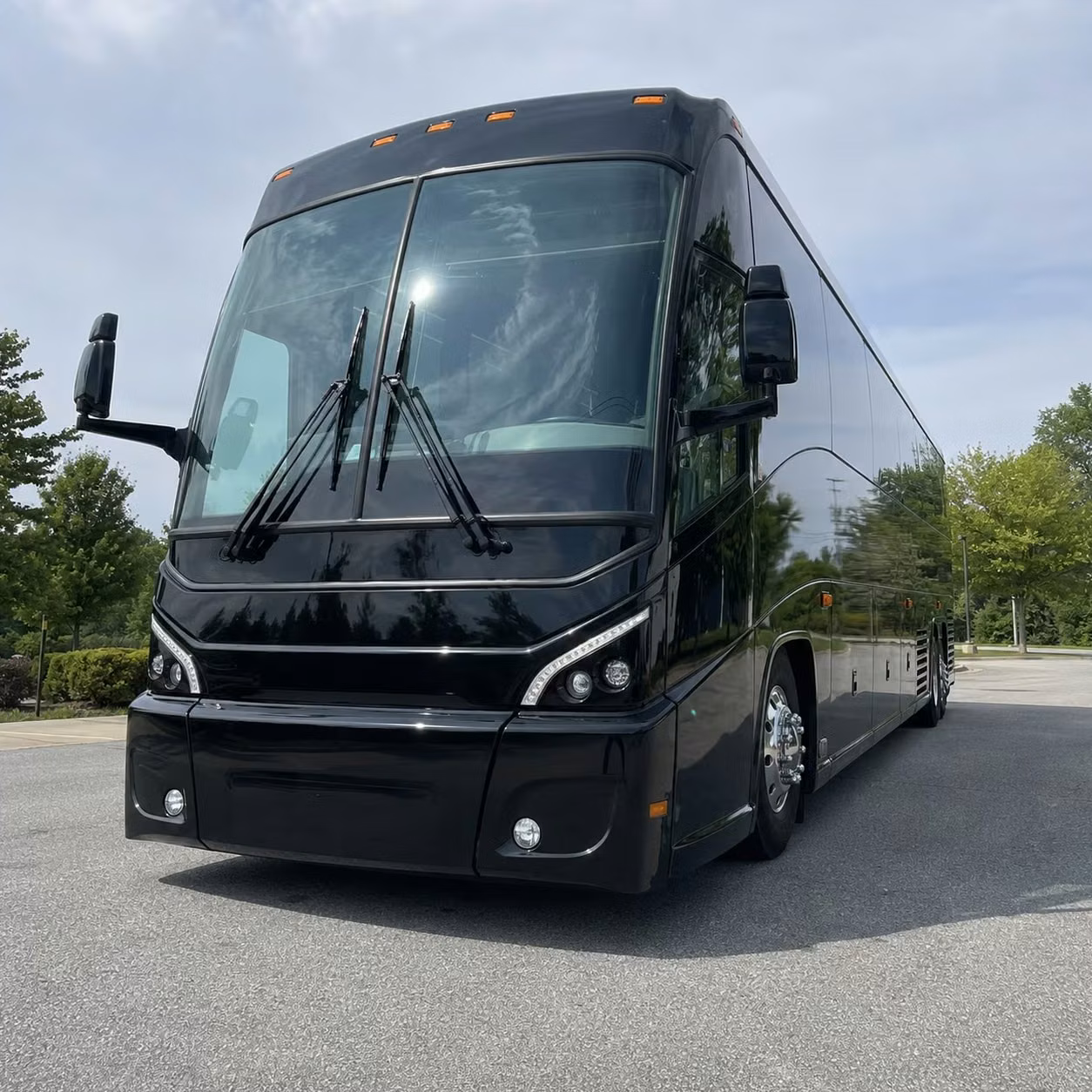 airport transfer shuttles and off site parking solutions for stamford employees