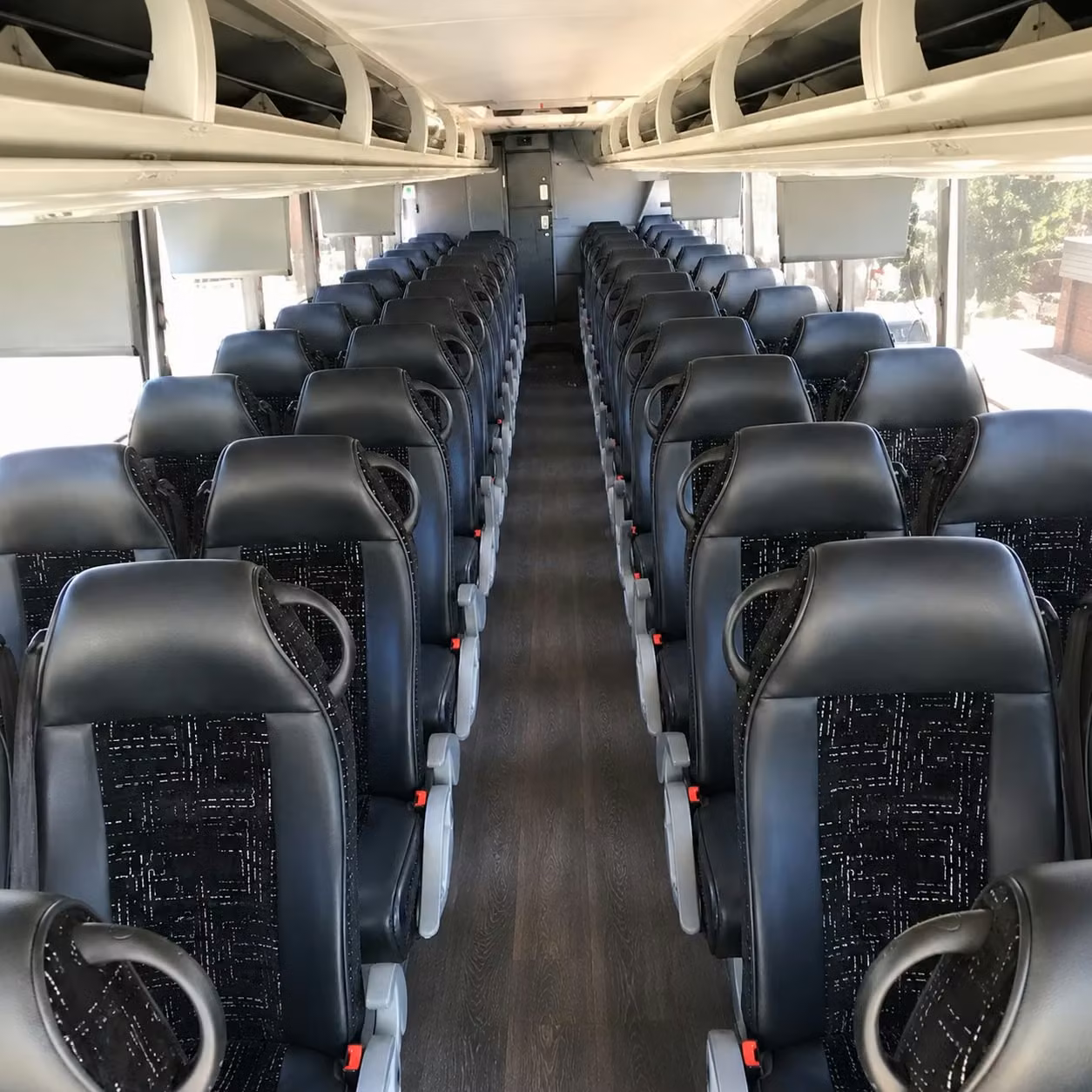 how trip distance and duration affect your charter bus rental rate in stamford